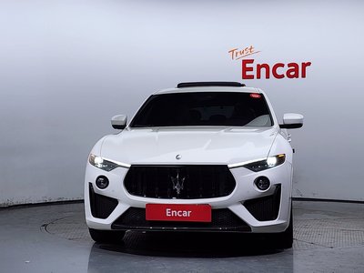 MASERATI LEVANTE - 2
