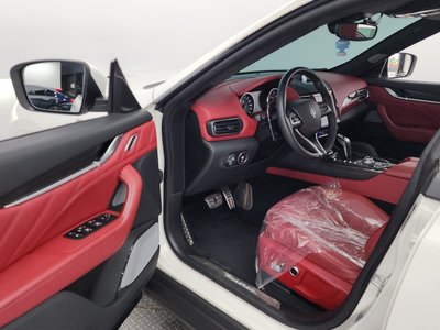 MASERATI LEVANTE - 10