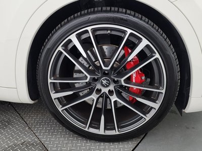 MASERATI LEVANTE - 6