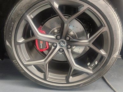 AUDI RS Q8 - 6