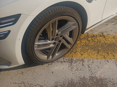 GENESIS G80 (RG3) - 9