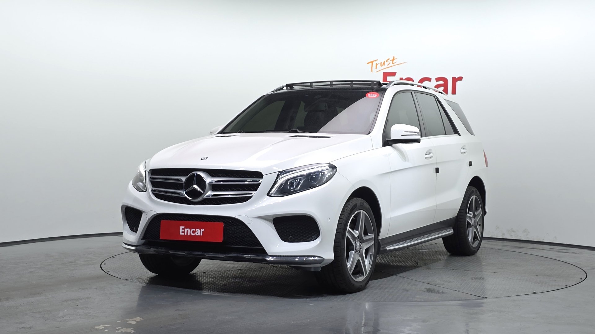 MERCEDES-BENZ GLE - View 1