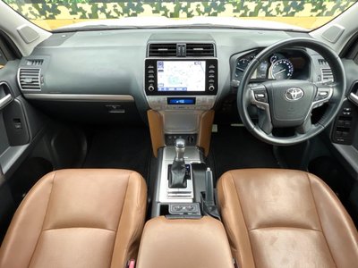 TOYOTA LAND CRUISER PRADO - 2