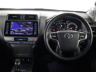 TOYOTA LAND CRUISER PRADO - 4