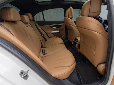 2025 Mercedes-BENZ E-CLASS — миниатюра 16