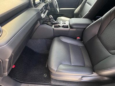 2024 Toyota LAND CRUISER 250 — миниатюра 35