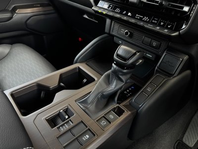 2024 Toyota LAND CRUISER 250 — миниатюра 43