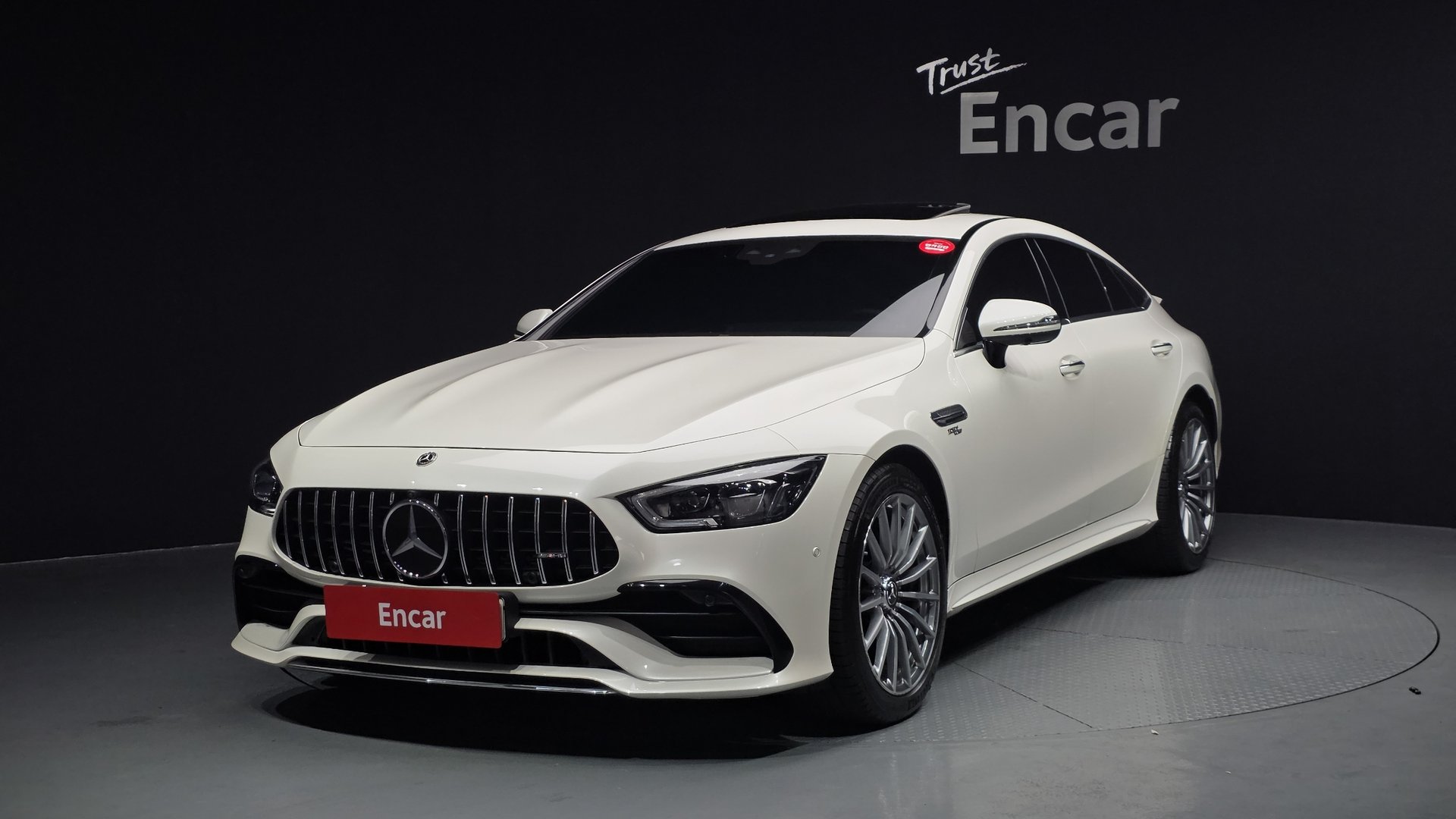 MERCEDES-BENZ GT AMG - View 1