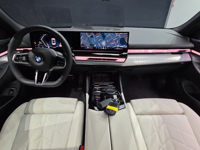2025 BMW 5 SERIES photo 5