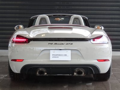 PORSCHE 718 - 4