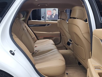 2025 Genesis G80 (RG3) thumbnail 17