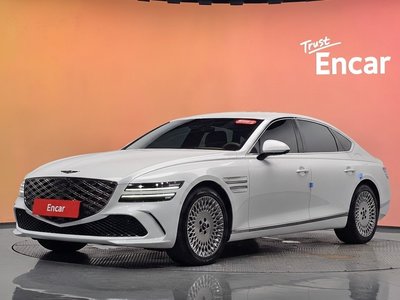 صورة 1 لـ 2025 Genesis G80