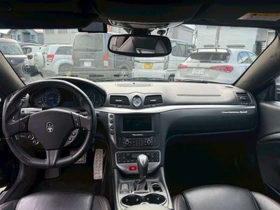 MASERATI GRANTURISMO - 8