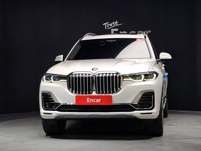 2021 BMW X7 — фото 2