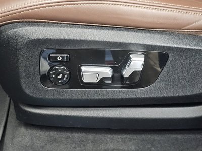 2021 BMW X7 — миниатюра 16