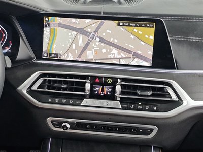 2021 BMW X7 — миниатюра 20