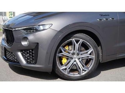 صورة 7 لـ 2021 Maserati LEVANTE