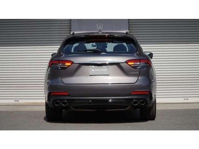 صورة 4 لـ 2021 Maserati LEVANTE