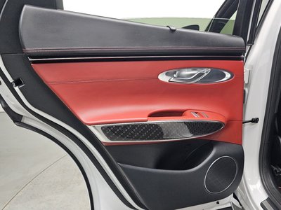 صورة مصغرة 15 لـ 2022 Genesis GV70