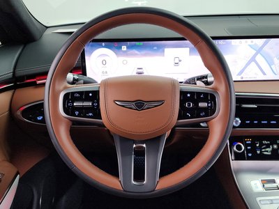 2025 Genesis GV70 thumbnail 18