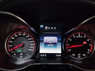 MERCEDES-BENZ GT AMG - 8