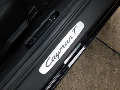 صورة مصغرة 18 لـ 2020 Porsche 718