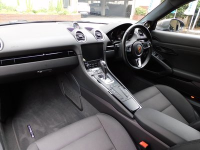 2020 Porsche 718 photo 4