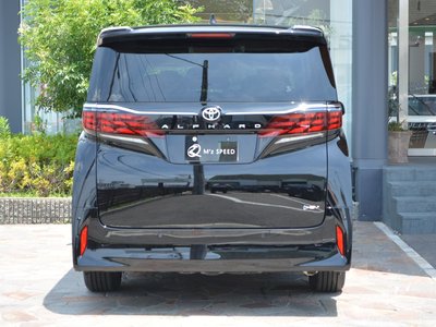 2026 Toyota ALPHARD — миниатюра 19