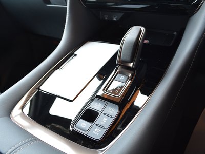 2026 Toyota ALPHARD — миниатюра 33