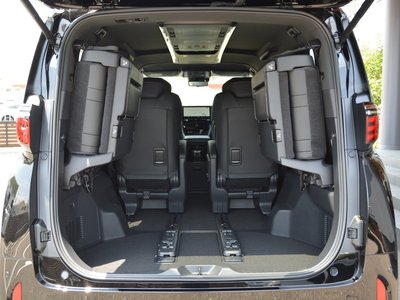 2026 Toyota ALPHARD — миниатюра 70