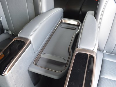 2026 Toyota ALPHARD — миниатюра 64
