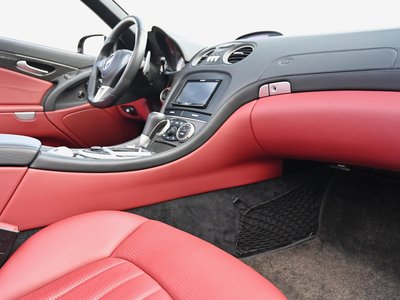 MERCEDES-BENZ SL AMG - 8