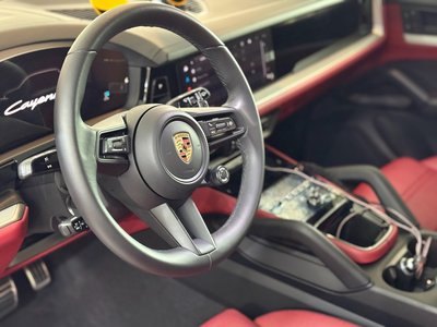 2025 Porsche CAYENNE 缩略图 13