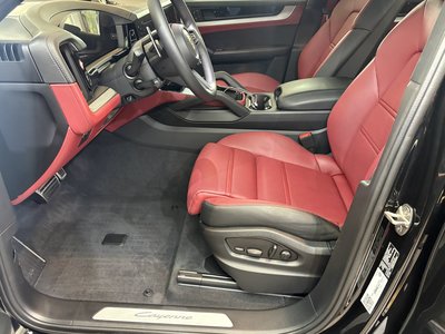 2025 Porsche CAYENNE 照片 9