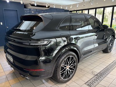 2025 Porsche CAYENNE 照片 5
