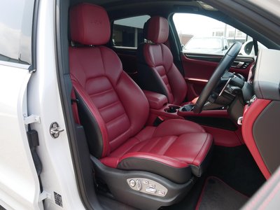 صورة مصغرة 32 لـ 2023 Porsche MACAN