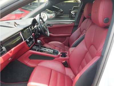 صورة مصغرة 15 لـ 2023 Porsche MACAN