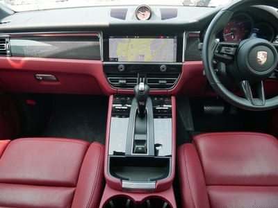 صورة مصغرة 37 لـ 2023 Porsche MACAN