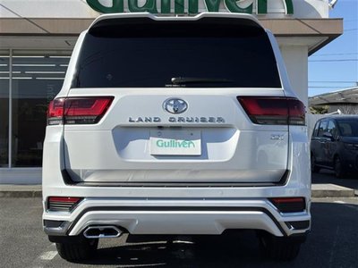 TOYOTA LAND CRUISER 300 - 5