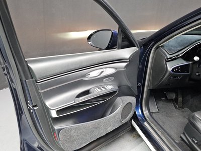 صورة مصغرة 14 لـ 2021 Genesis GV70