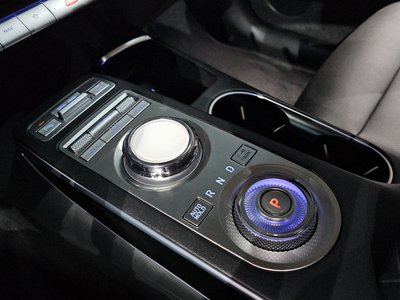 صورة مصغرة 12 لـ 2021 Genesis GV70