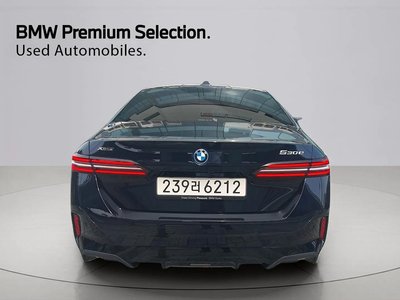صورة 6 لـ 2025 BMW 5 SERIES