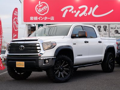 TOYOTA TUNDRA - 3