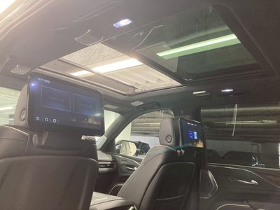 CADILLAC ESCALADE - 2