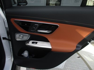 2023 Mercedes-BENZ GLC thumbnail 54