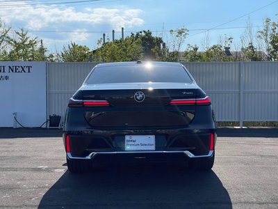 2023 BMW 7 SERIES photo 9