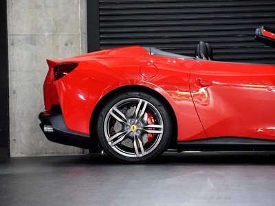 2020 Ferrari PORTOFINO thumbnail 22