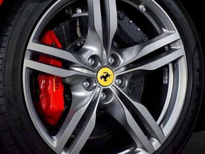 2020 Ferrari PORTOFINO thumbnail 35