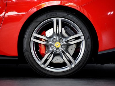 2020 Ferrari PORTOFINO thumbnail 33