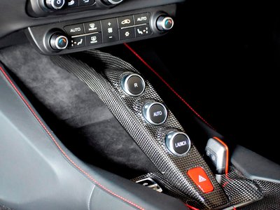 2020 Ferrari PORTOFINO thumbnail 69